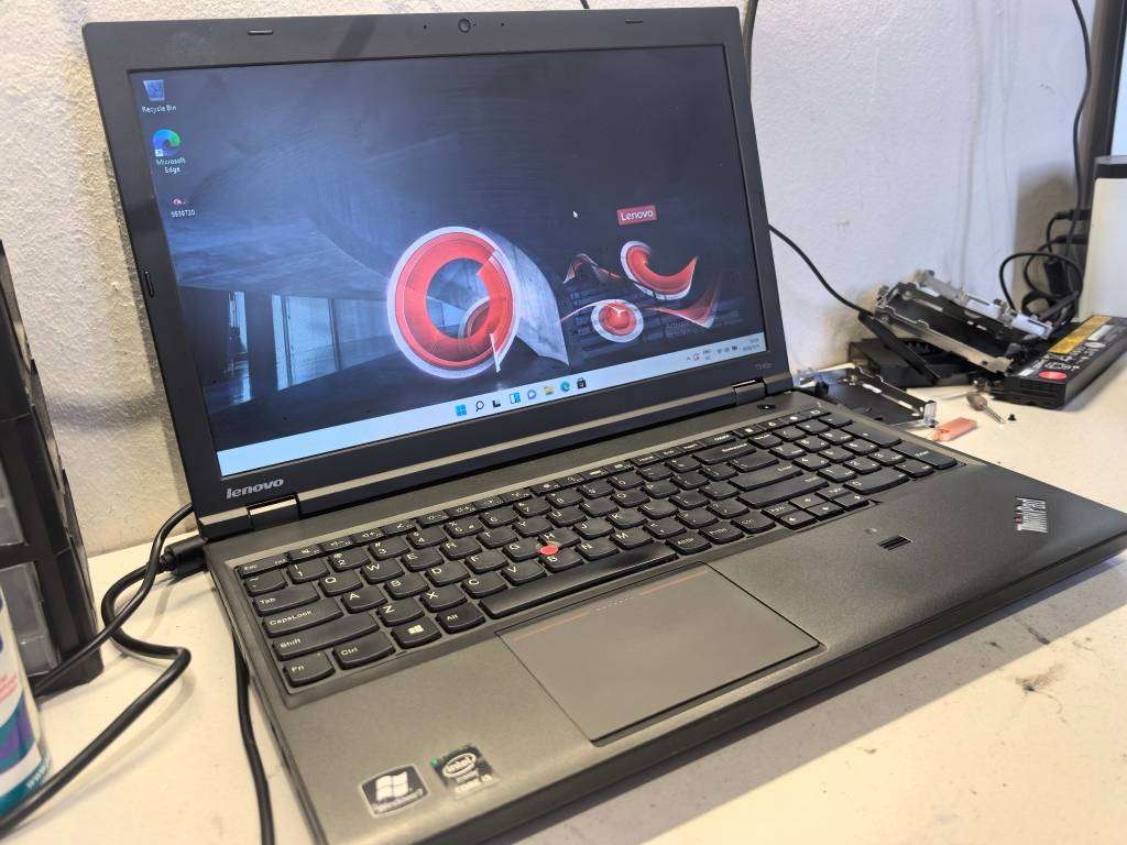 Lenovo ThinkPad T540p, i5-4300M, 8GB RAM, 500GB HDD, DVD
