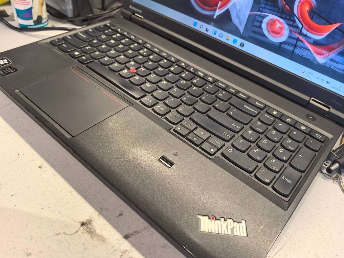 Lenovo ThinkPad T540p, i5-4300M, 8GB RAM, 500GB HDD, DVD