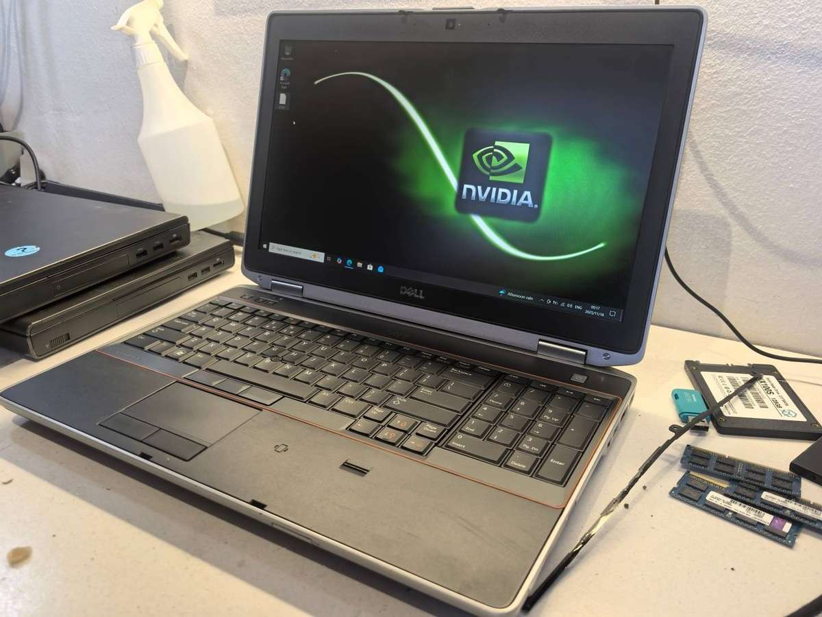 DELL LATITUDE E6520, i7-2760QM, 8GB RAM, 256GB SSD, FHD DISPLAY, NVIDIA GRAPHICS