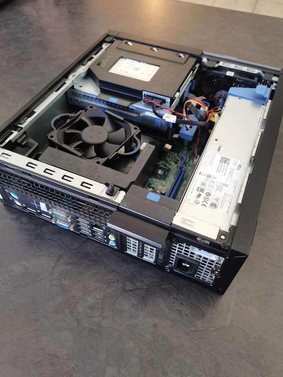 Dell Optiplex 7020 - Intel Core i5-4590 @ 3.30GHz - 4GB RAM - 500GB HDD