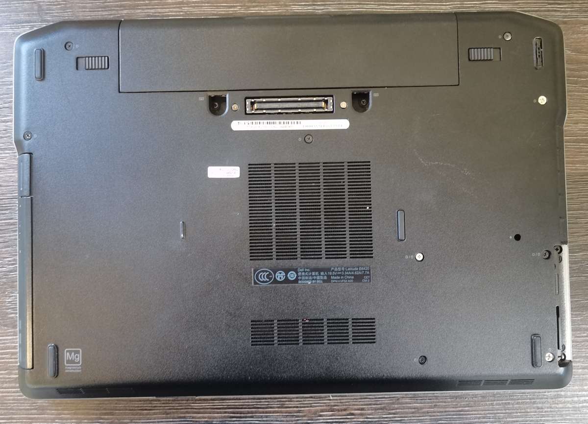 Dell Latitude E6420 - Intel Core i5-2520M @ 2.50GHz - 4GB RAM - 500GB HDD