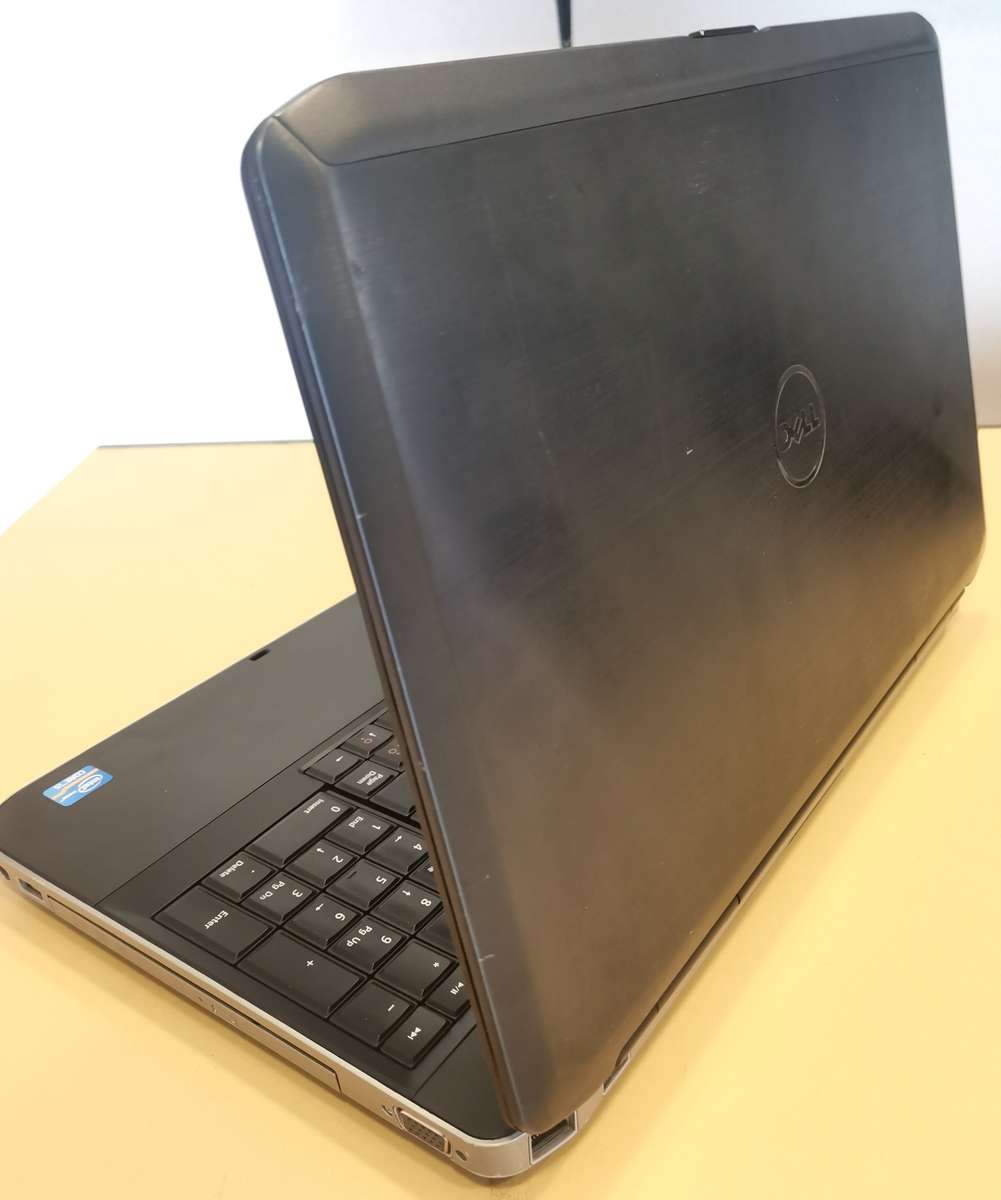 Dell Latitude E5530 - Intel Core i5-3210M @ 2.50 - 4GB RAM - 500GB HDD