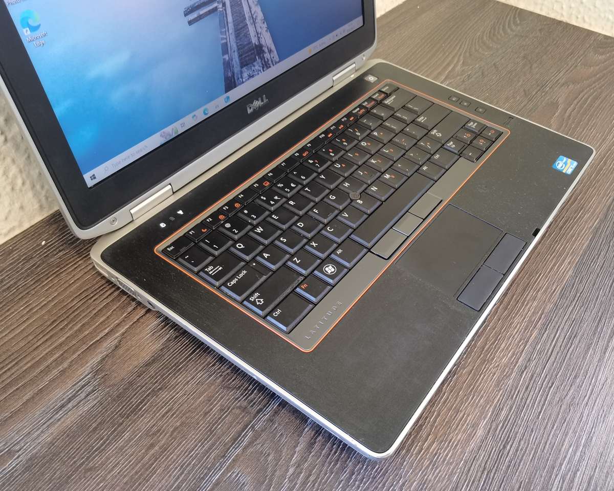 Dell Latitude E6420 - Intel Core i5-2520M @ 2.50GHz - 4GB RAM - 500GB HDD