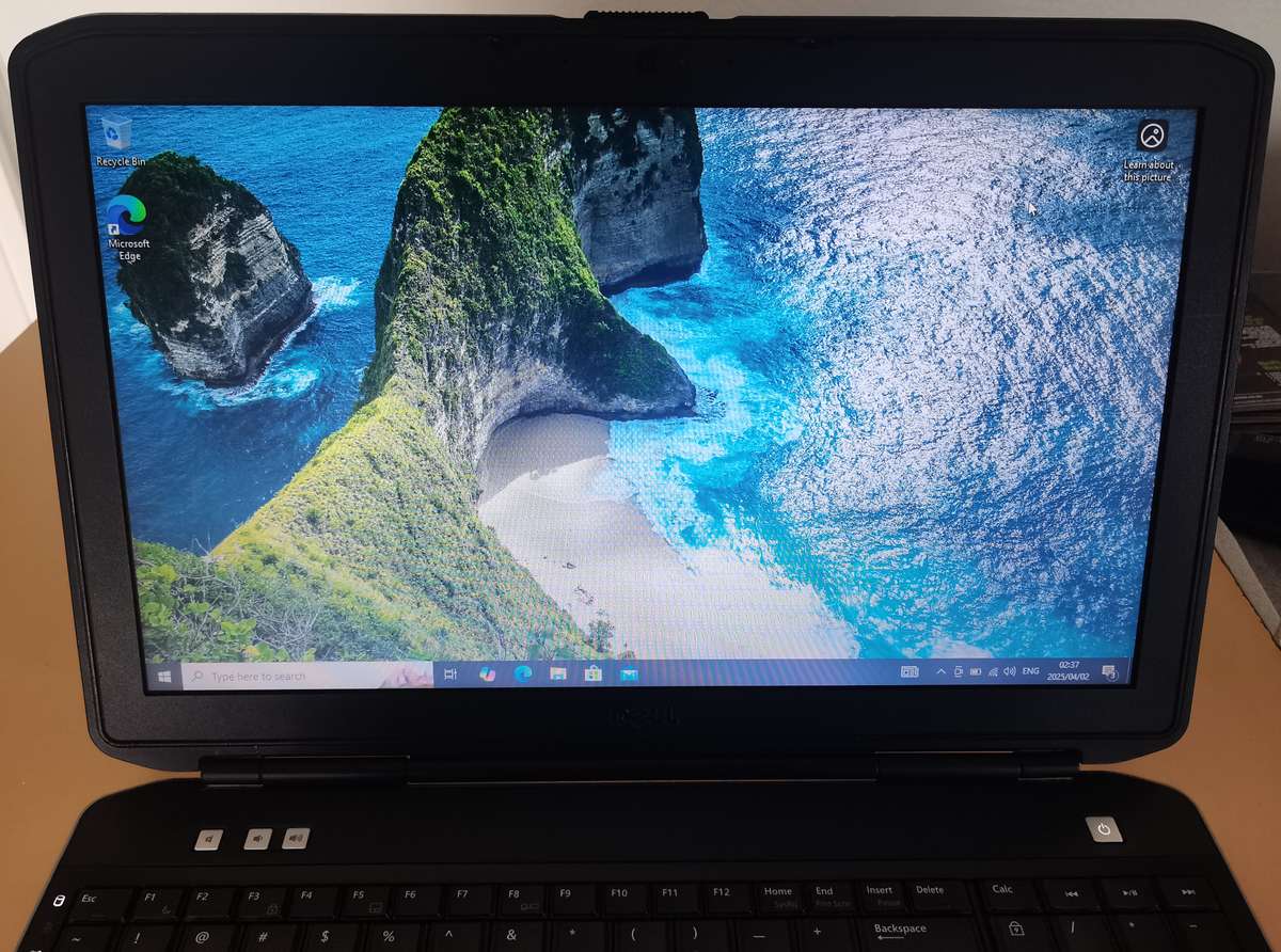 Dell Latitude E5530 - Intel Core i5-3210M @ 2.50 - 4GB RAM - 500GB HDD