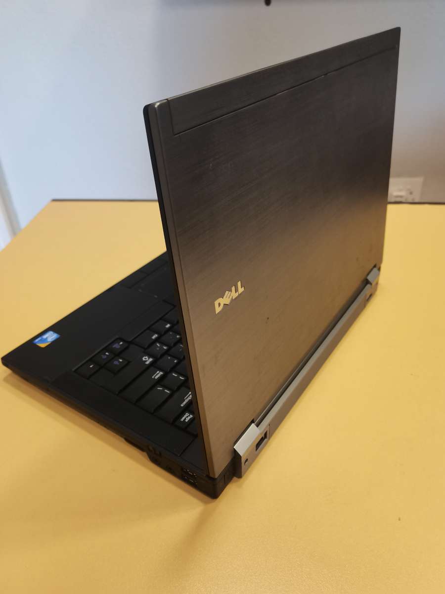 Dell Latitude E6410 - Intel Core i5-M 560 @ 2.67GHz - 4GB RAM - 500GB HDD - Battery Dead