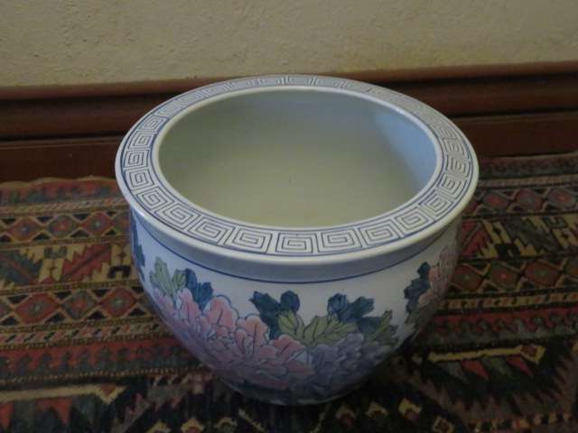 Medium sized multi coloured floral pattern ceramic jardiniere/planter