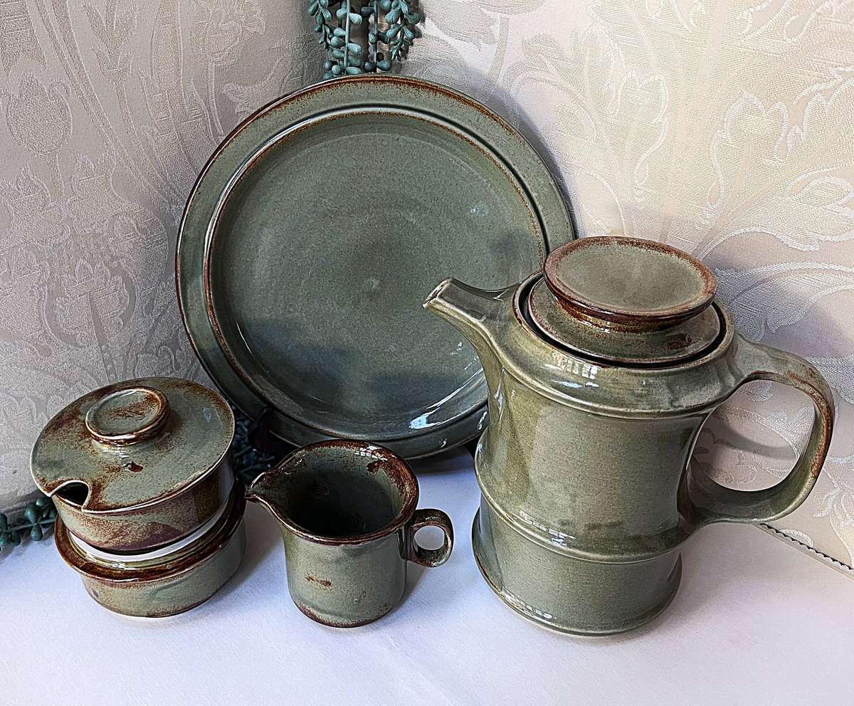 Absolutely Stunning Aztec Stonecraft Coffee Set by Drostdy Potteries