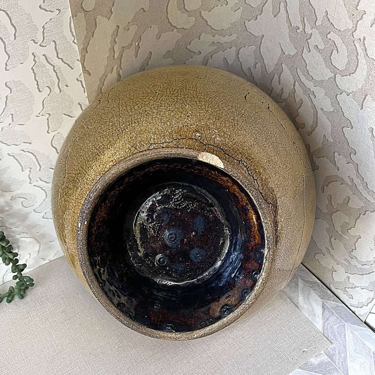 Vintage Japanese Ceramic Art, Master-Sized Ceremonial Ido-Gata (Well-Shaped) Footed Centrepiece Bowl