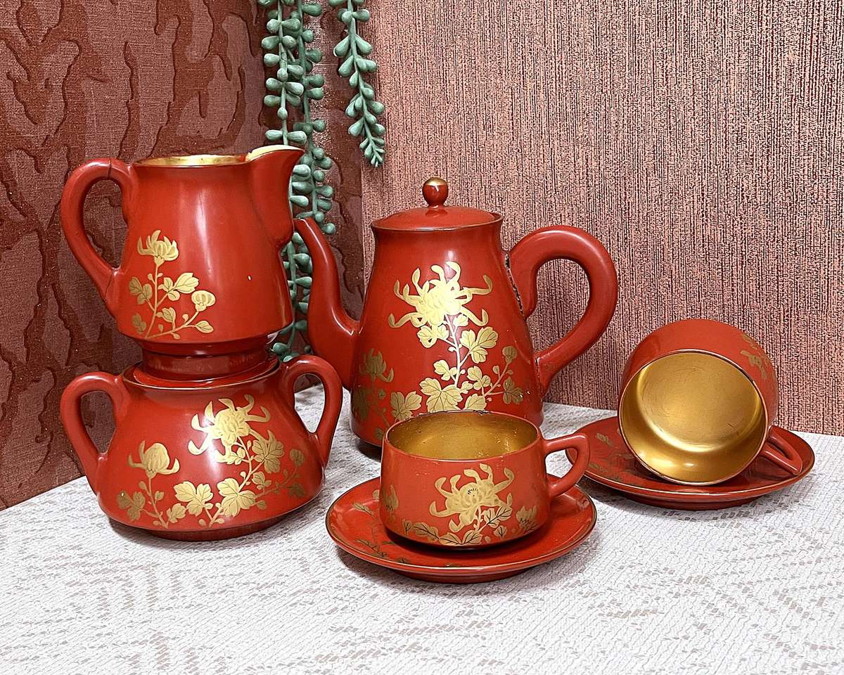 Vintage Japanese Red and Gold Lacquerware Tea Set