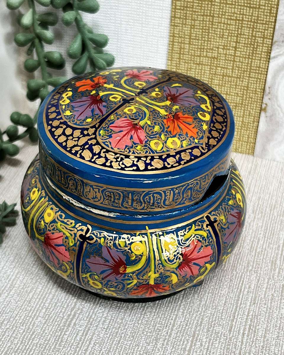 Kashmiri Papier-Mâché Trinket Box