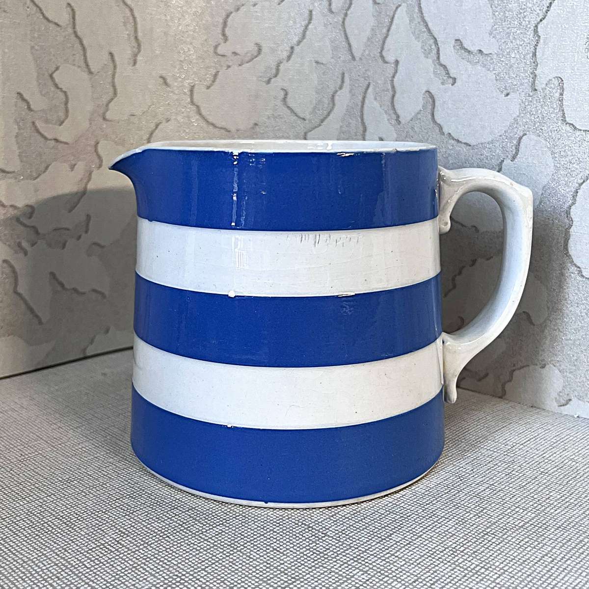 T.G. Green & Co. Cornishware 1.5-Pint "Dreadnought" Milk/Water Pitcher.