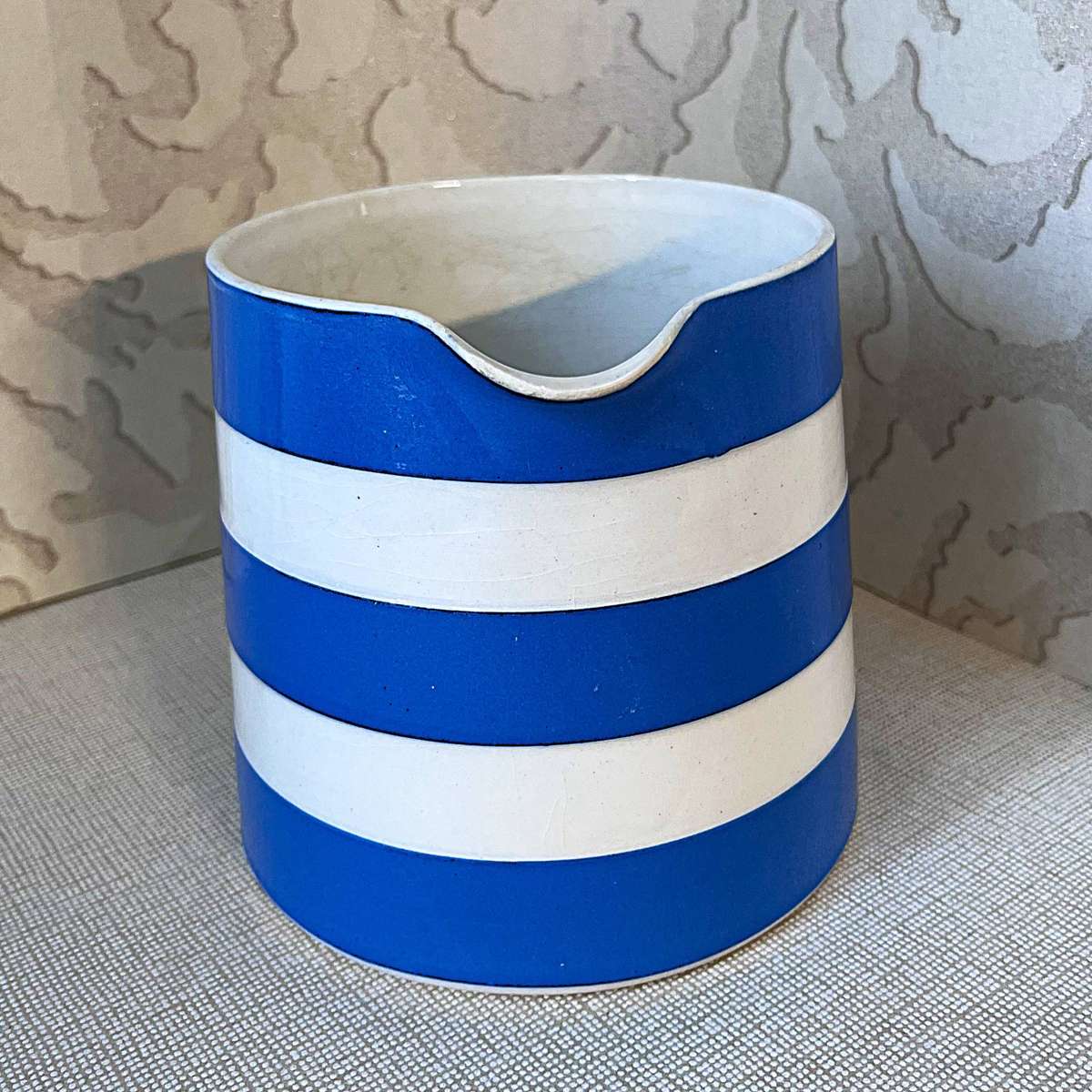 T.G. Green & Co. Cornishware 1.5-Pint "Dreadnought" Milk/Water Pitcher.