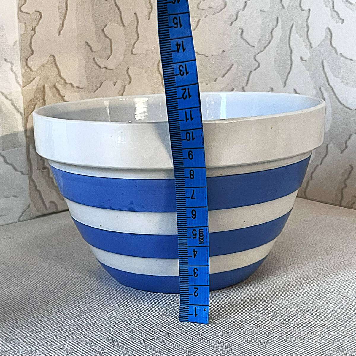 Vintage T.G. Green Cornishware "Cornish Blue" Srtriped Pudding Basin.