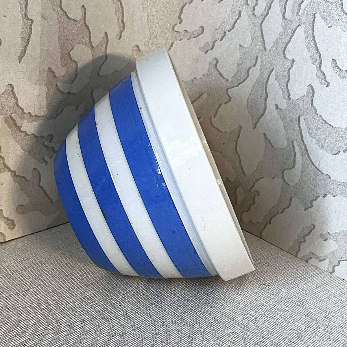 Vintage T.G. Green Cornishware "Cornish Blue" Srtriped Pudding Basin.