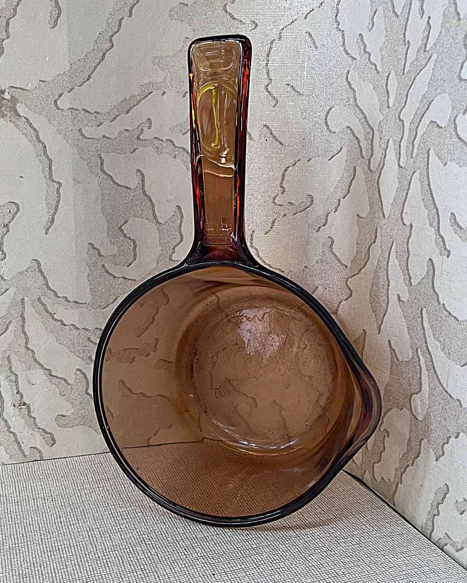 Vintage Corning Vision Ware 0.5L Saucepan with Spout.