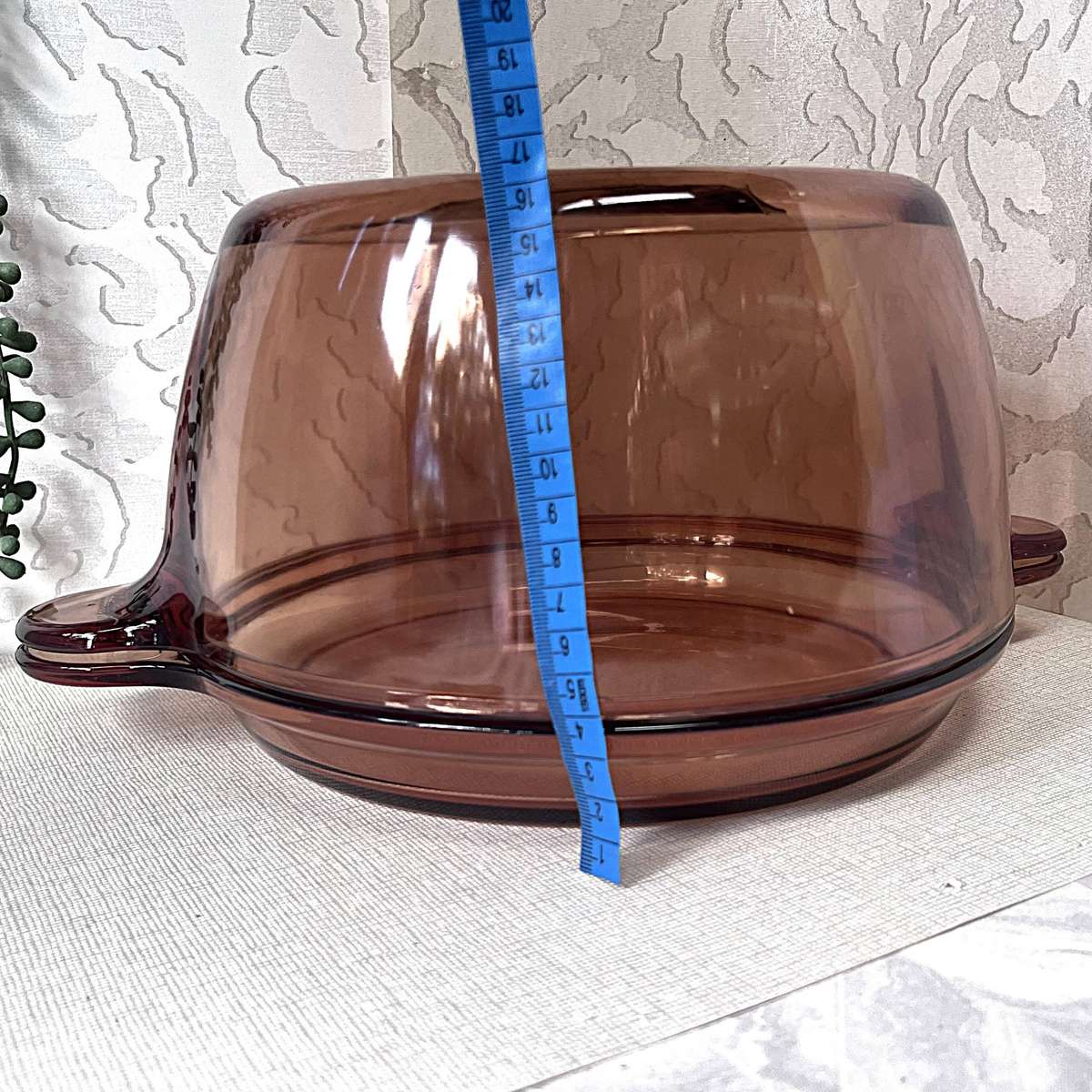 Vintage 4.5L Visions Ware Dutch Oven / Casserole Dish