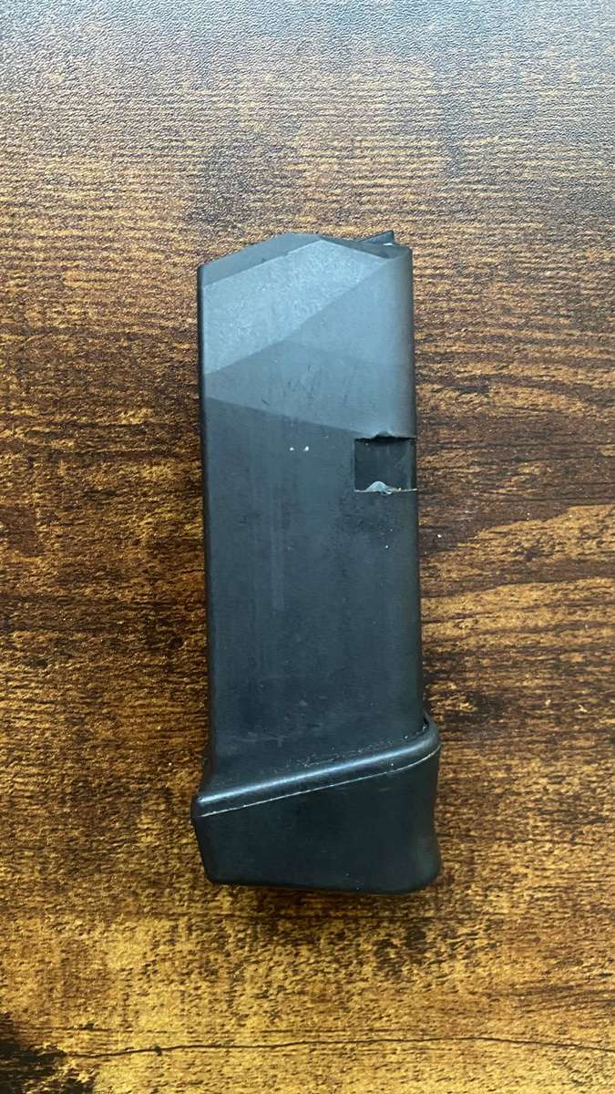 Glock 26, 10 + 2 magazine