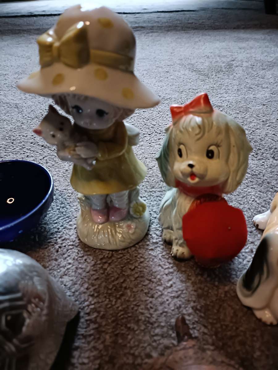 Vintage ornament lot