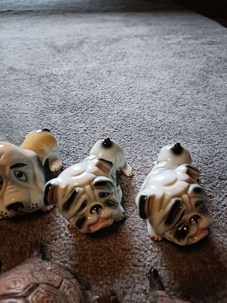 Vintage ornament lot