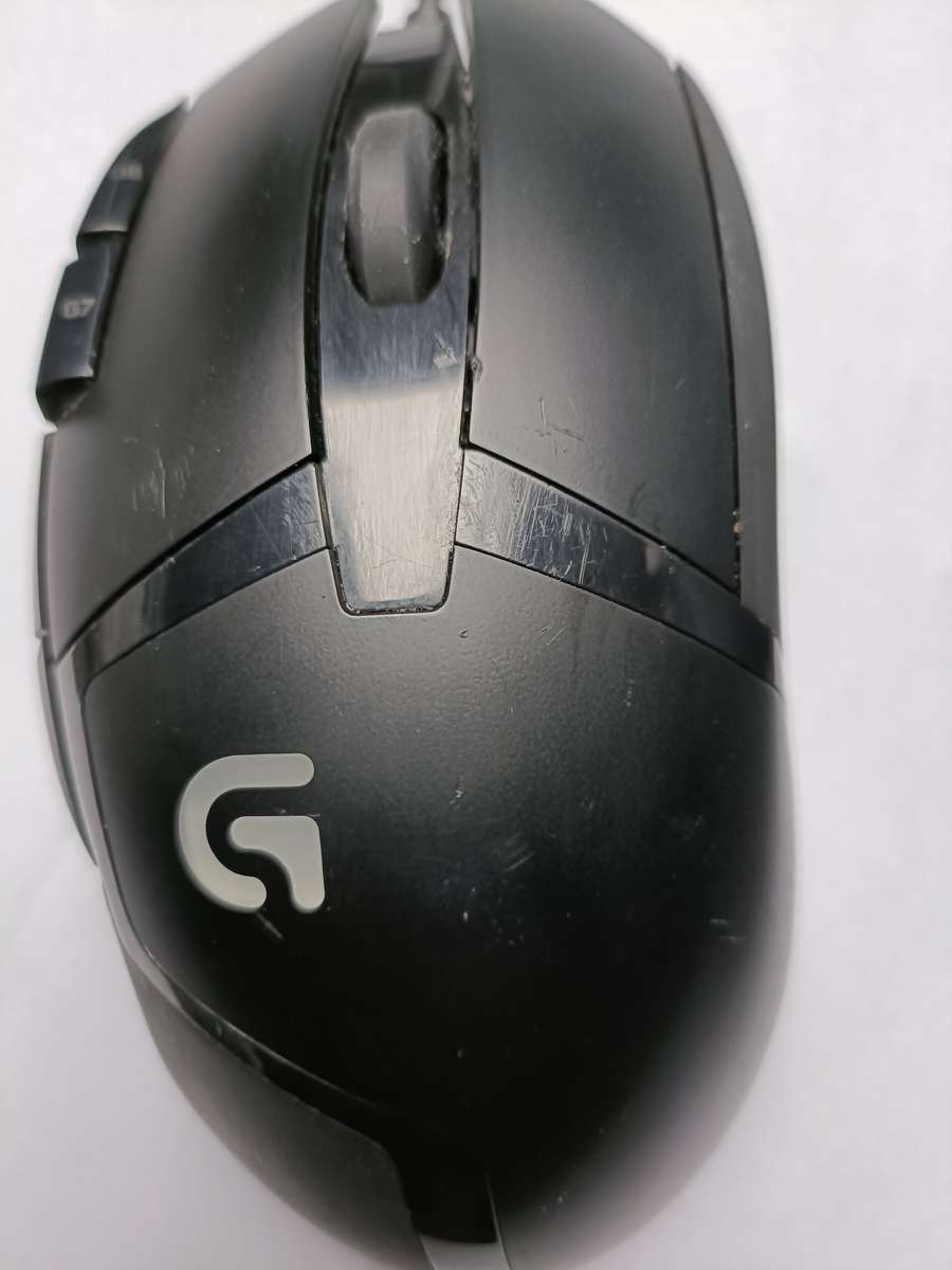 Logitech G402 Hyperion Fury Ultra-Fast Gaming Mouse