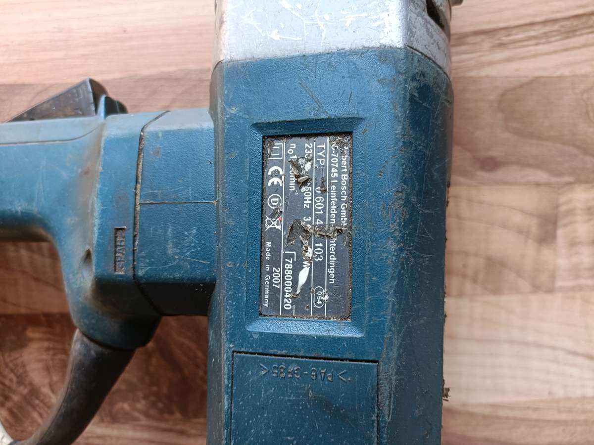 Bosch GDS 24 Impact Wrench