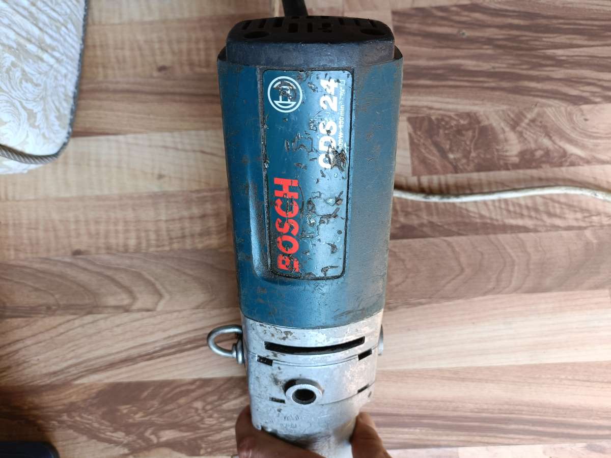 Bosch GDS 24 Impact Wrench