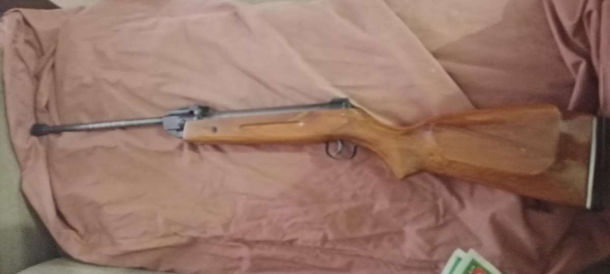 Airgun  Springer 4.5mm Stirling