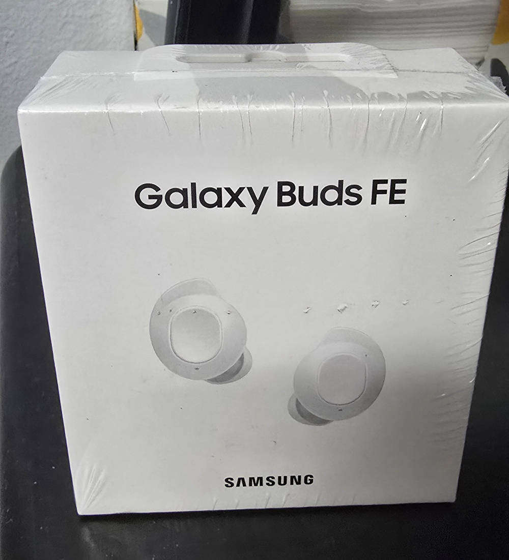 Samsung Buds FE