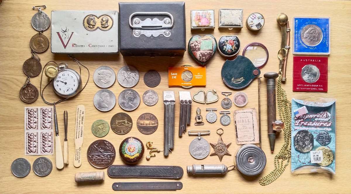 Large Collection of Vintage Coins, and other antiques.