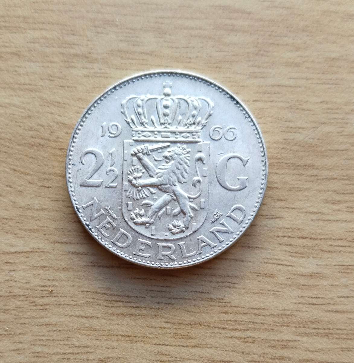 Nederland 1966 Silver 2 1)2 Gulden.