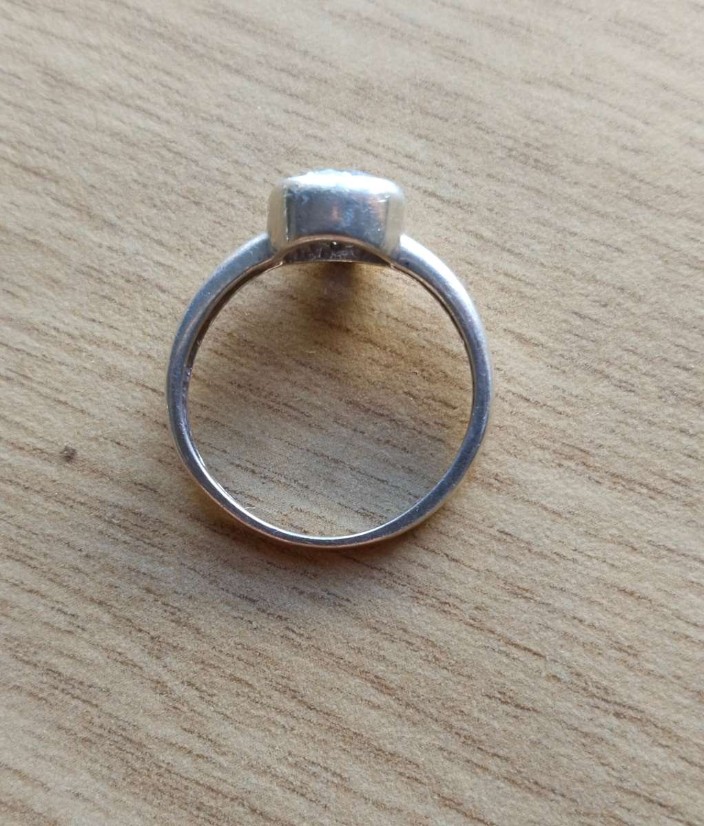 Beautiful Sterling silver ring with semi precious Stone. 18mm inside diameter.