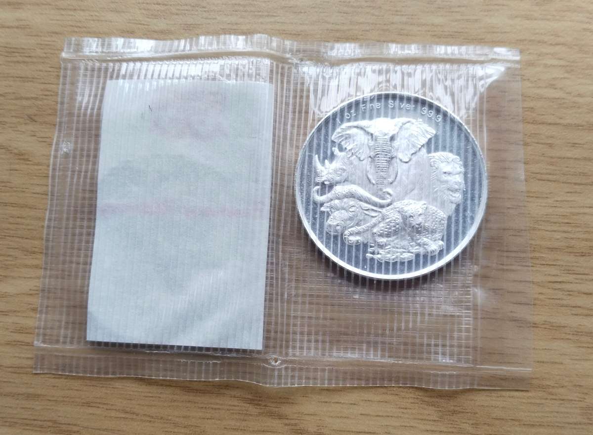 South Africa big 5 Elephant 1 OZ .999 Silver Gold Reef city bullion coin.