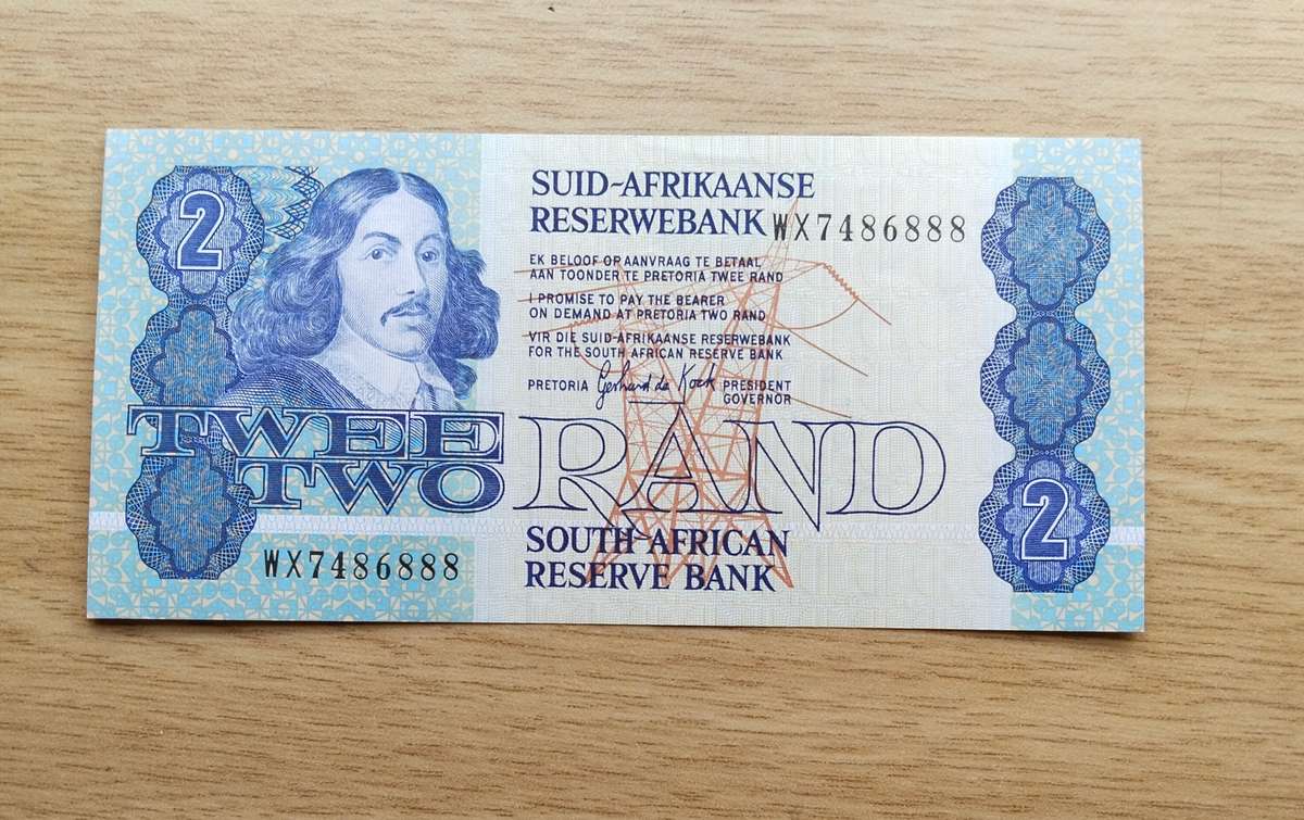 Replacement de Kock old South Africa R2 Bank Note. Good condition. (888)