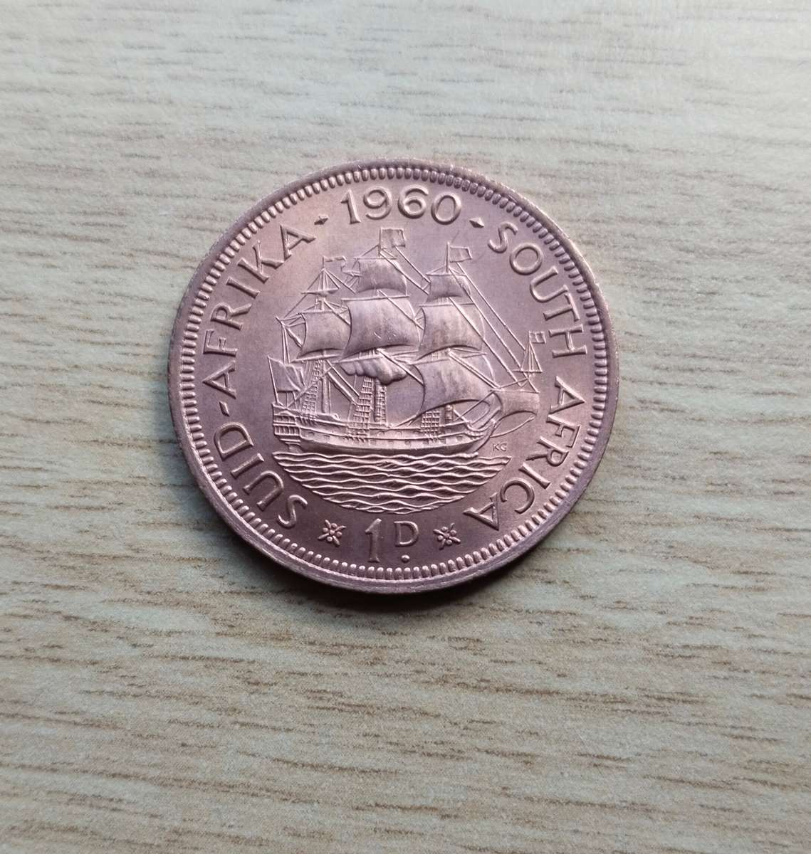 South Africa 1960 half penny. Good condition.