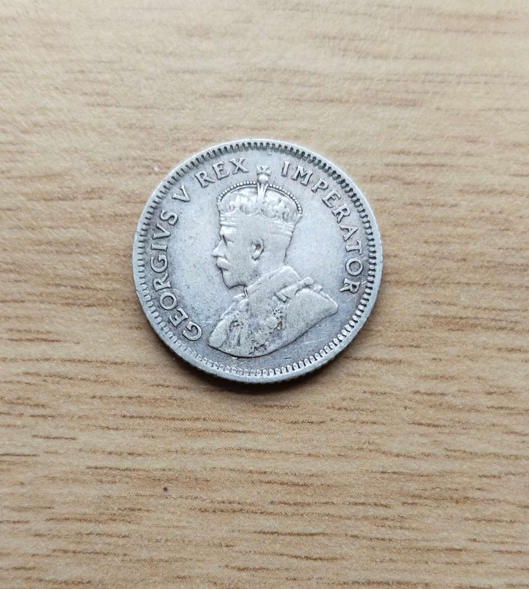 South Africa 1923 Silver Sixpence.