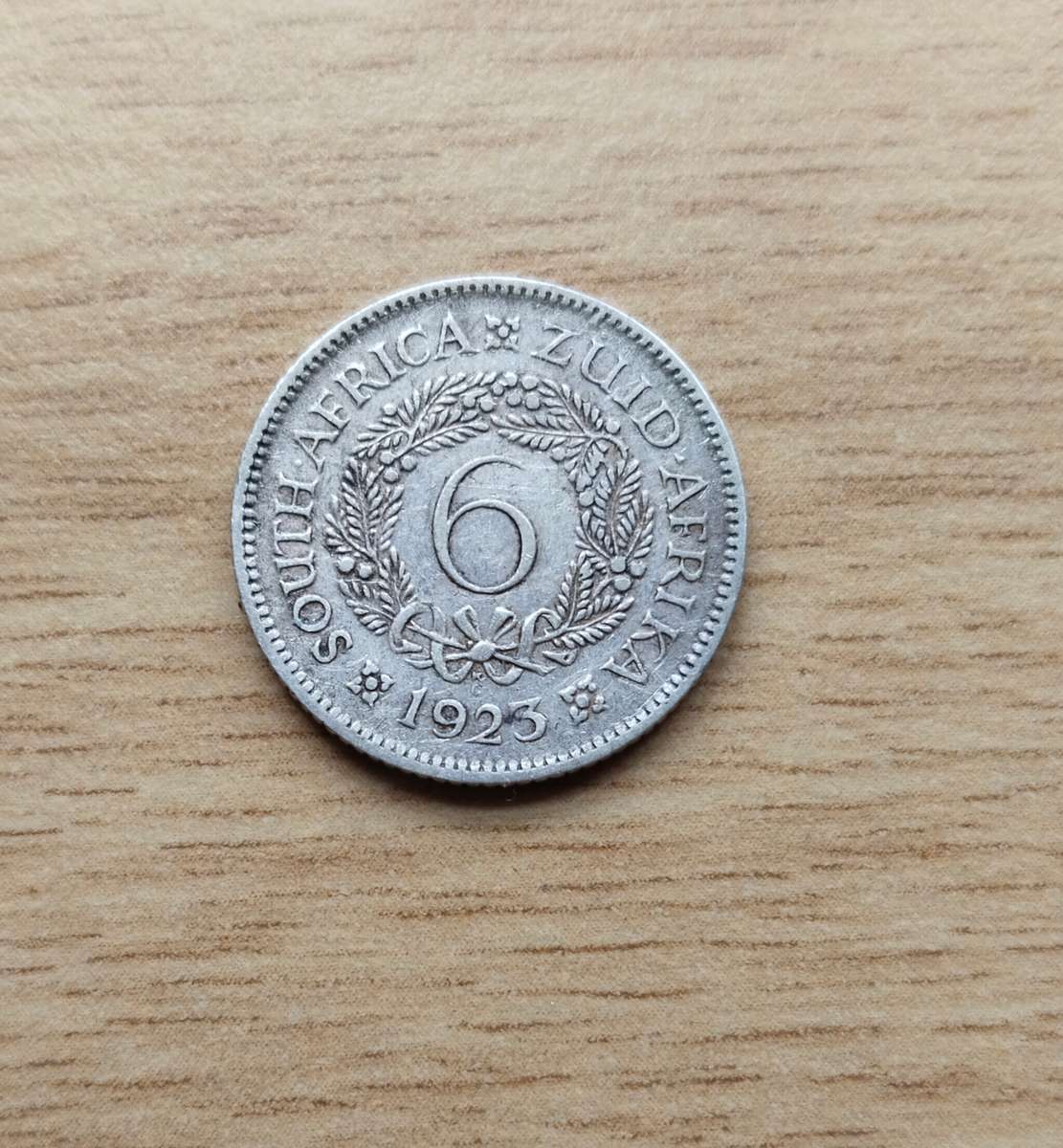 South Africa 1923 Silver Sixpence.