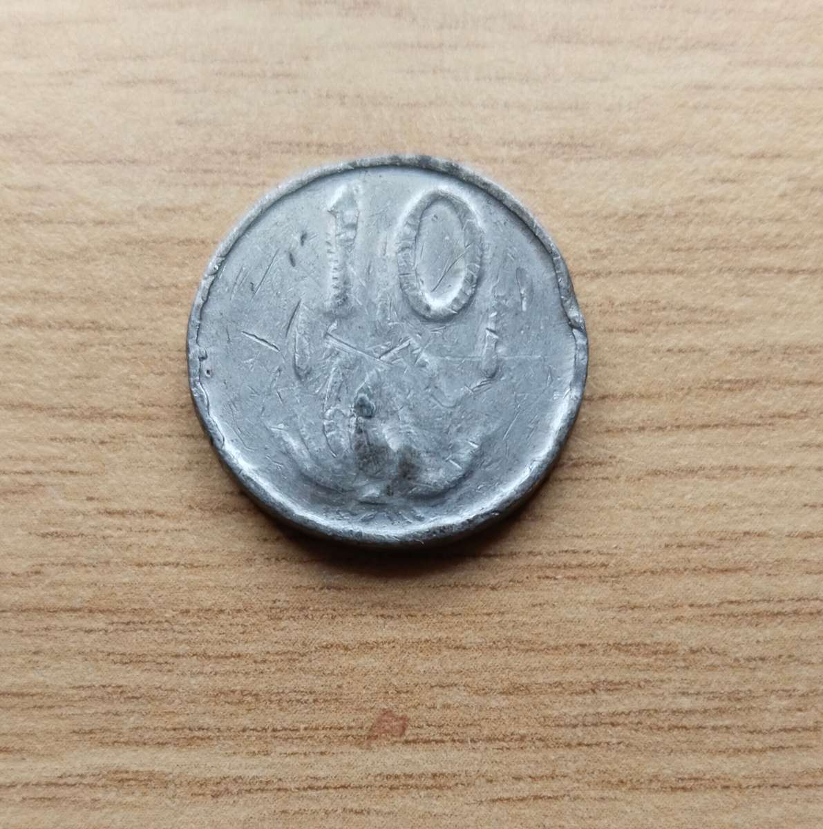 Error South Africa 1965? Lead 10 cent. Normal weight is 4 grams.