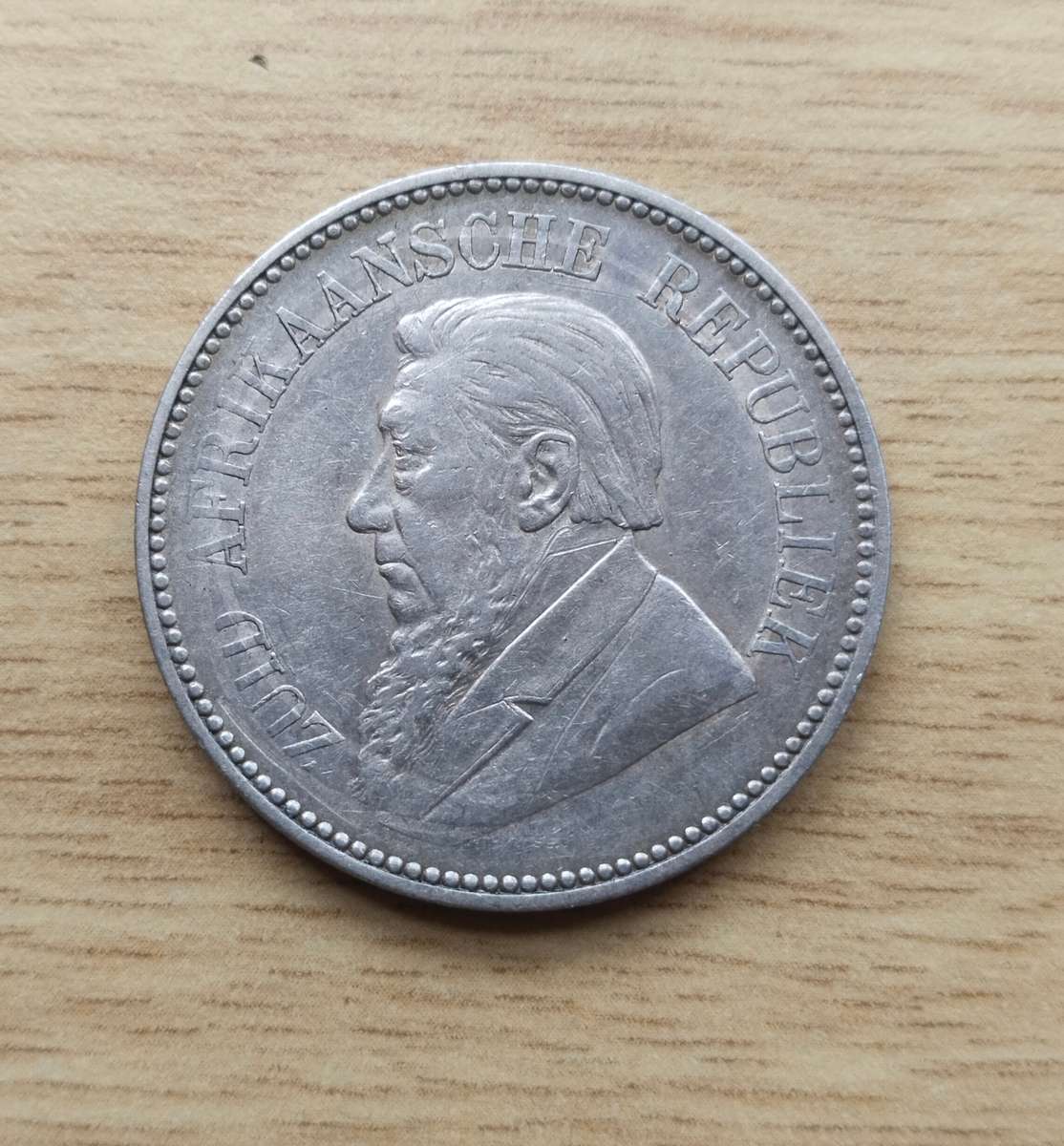 Error ZAR Paul Kruger 1897 Half Crown. Parts of ZUID Missing. Nice coin!!