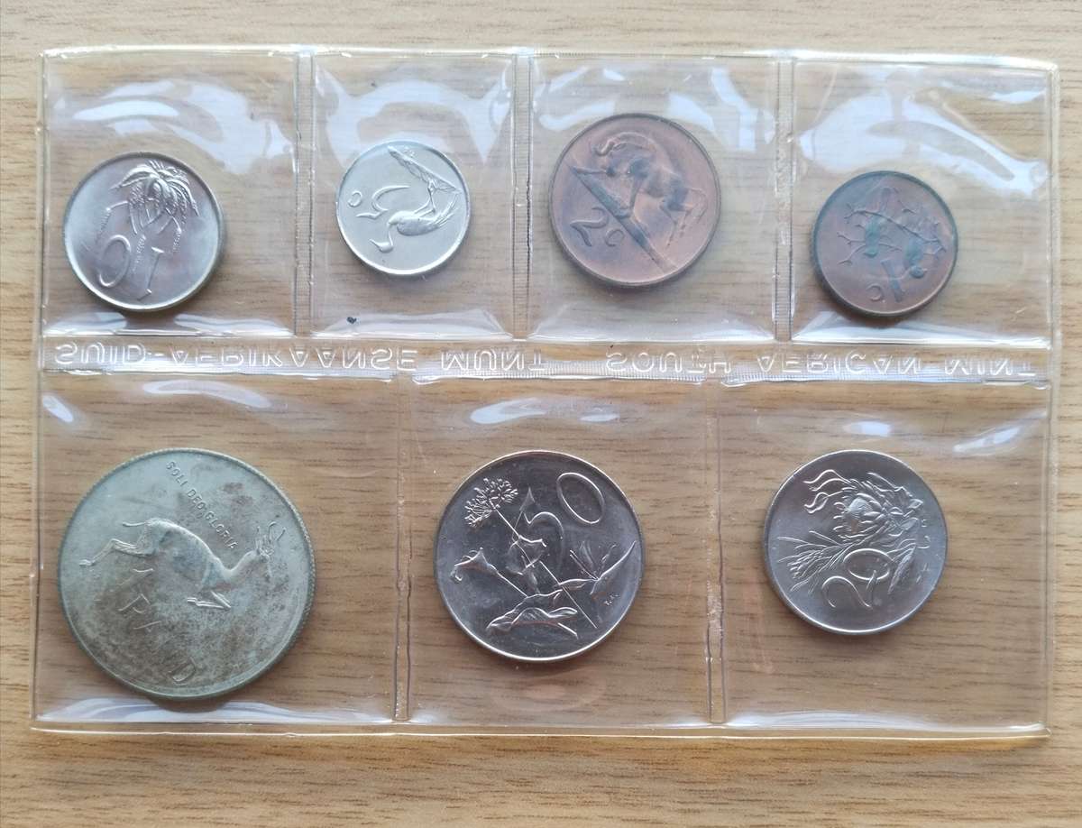 South Africa 1968 Silver One Rand UNC Mint Pack.  Afrikaans.