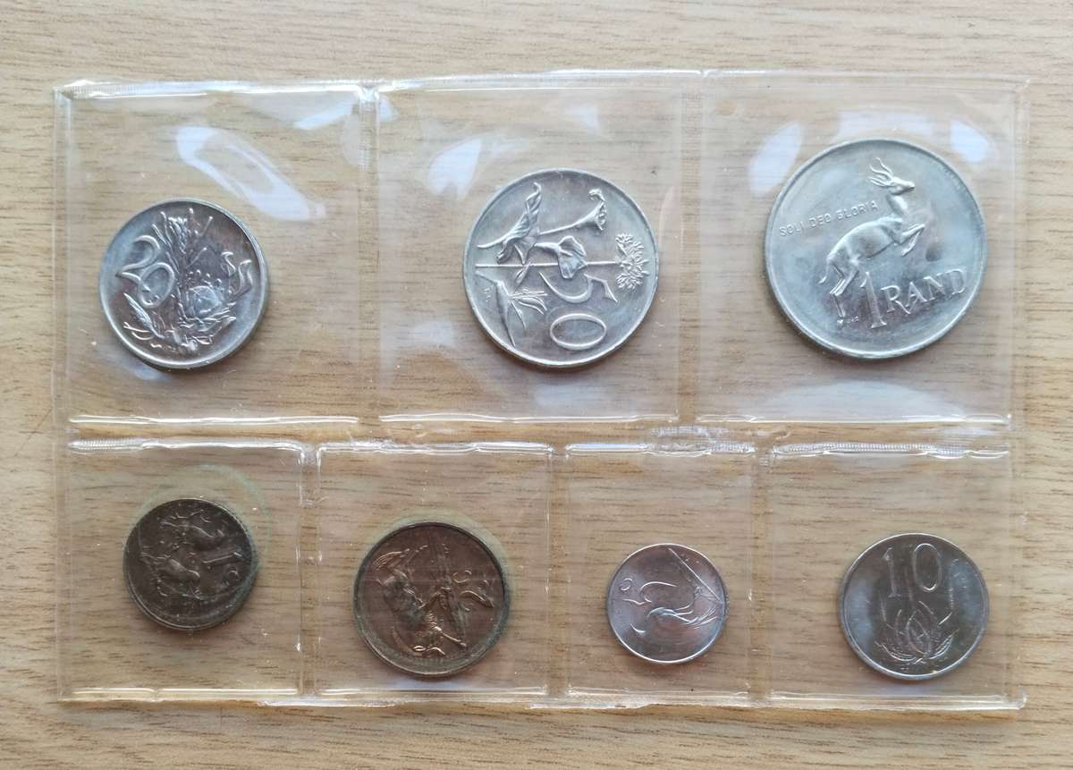 South Africa 1983 UNC Pack coin set.