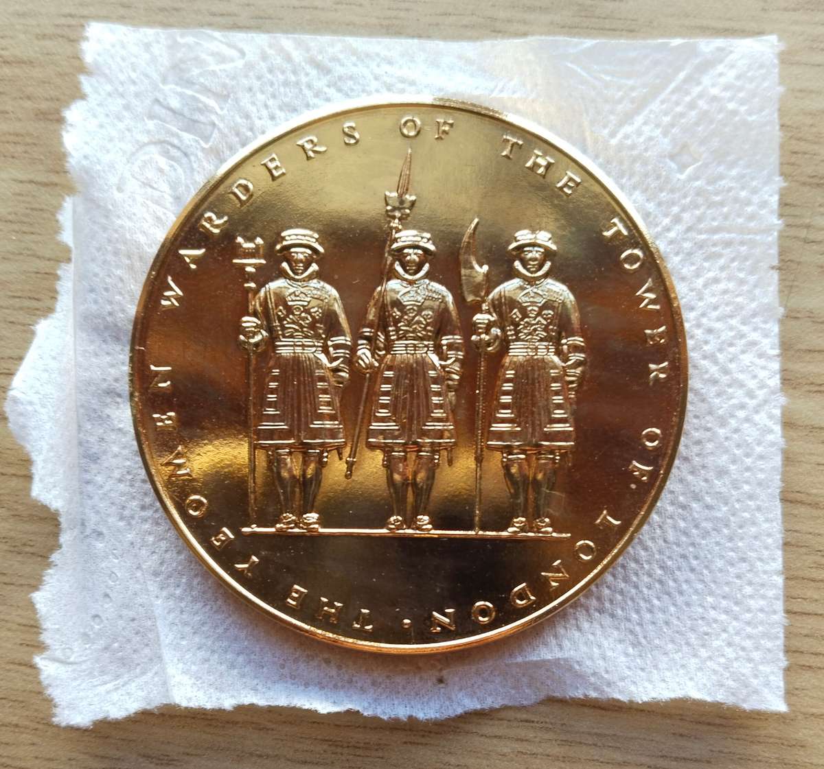 Great Britain 1976 Tower of London Large Commemorative Medal.