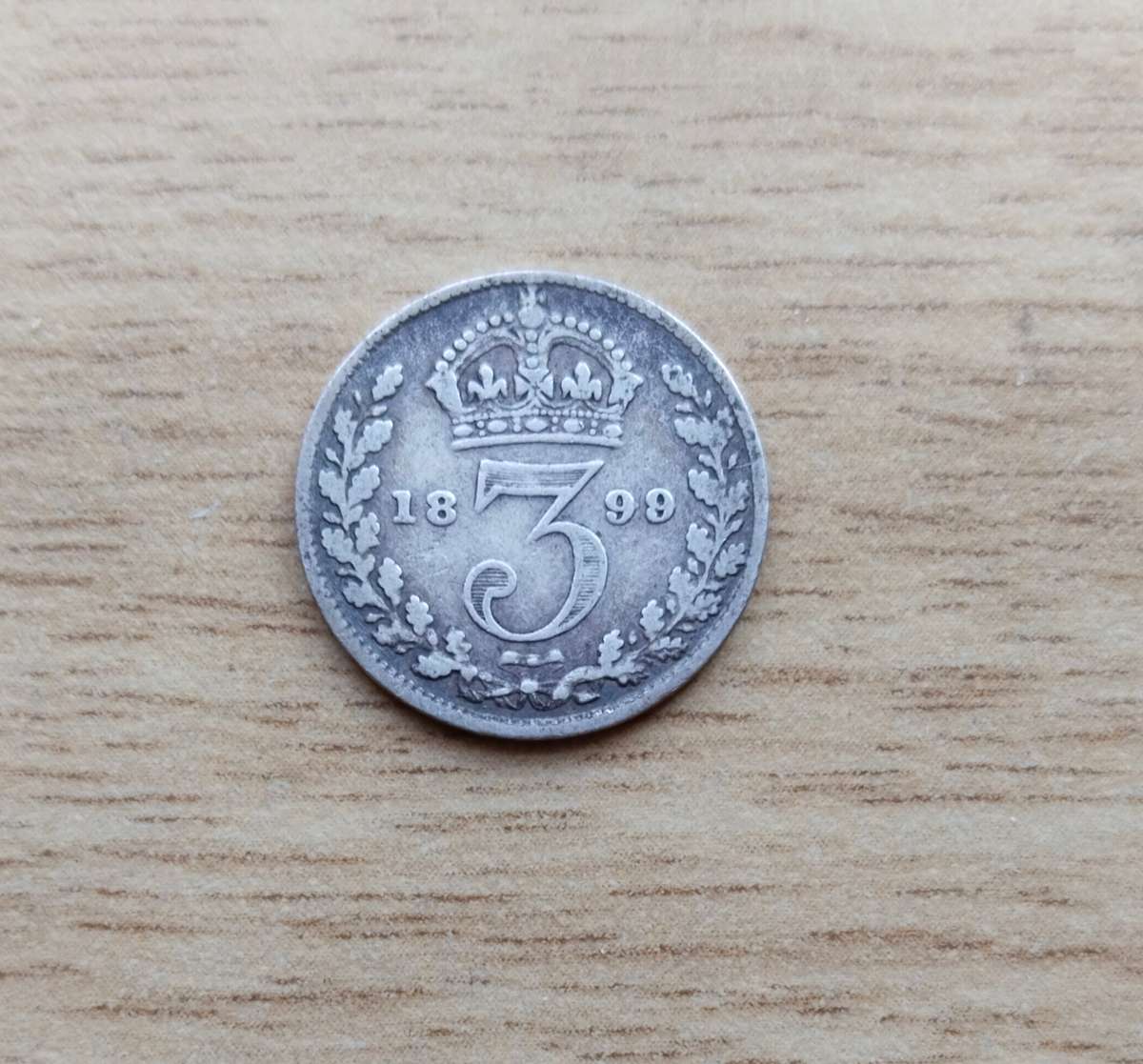 Great Britain Queen Victoria 1899 Silver Threepence. Nice coin??