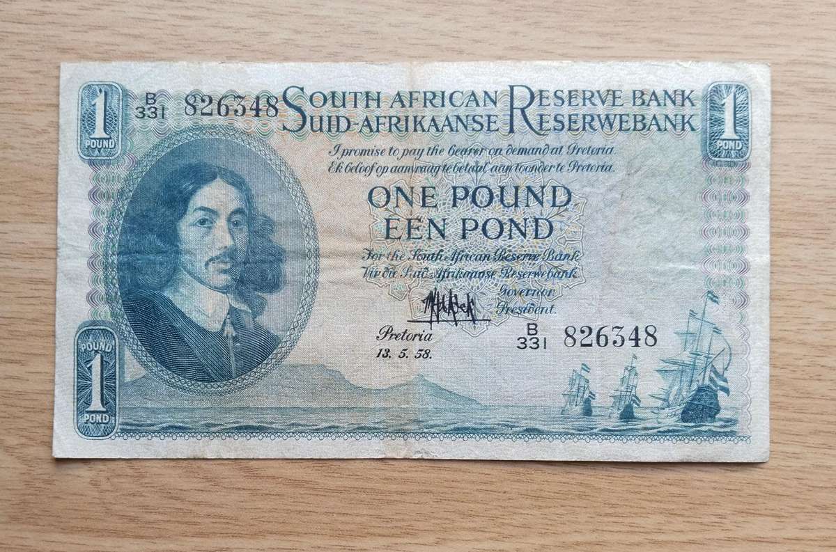 South Africa M.H. de Kock 13.5.58 Old one pound Bank Note. (348)