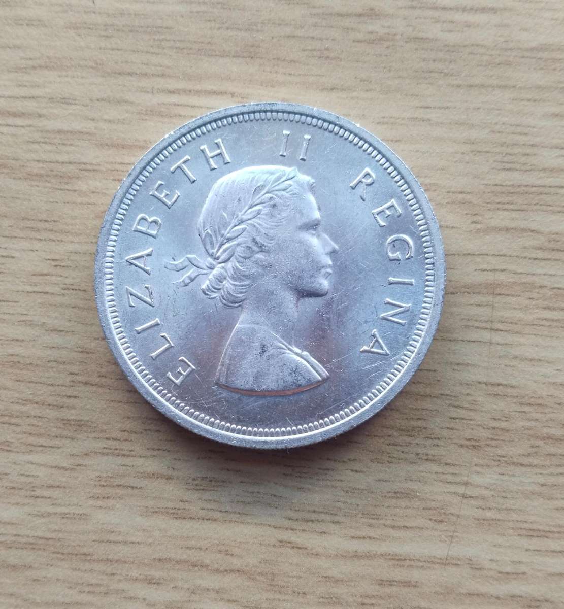 South Africa 1958 Silver 5 Shillings. Great Condition.