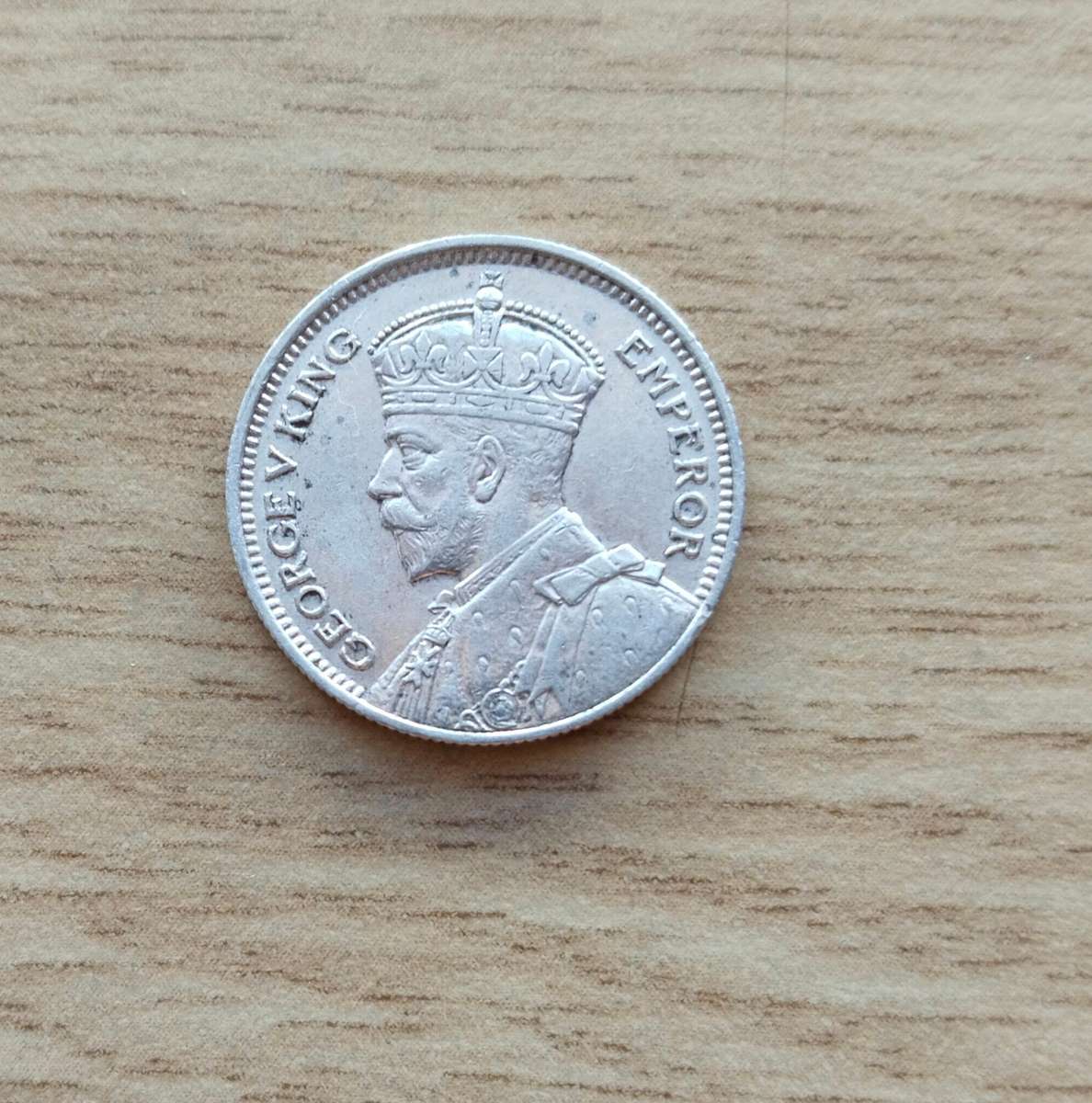 Southern Rhodesia 1934 Silver Sixpence. Good condition.