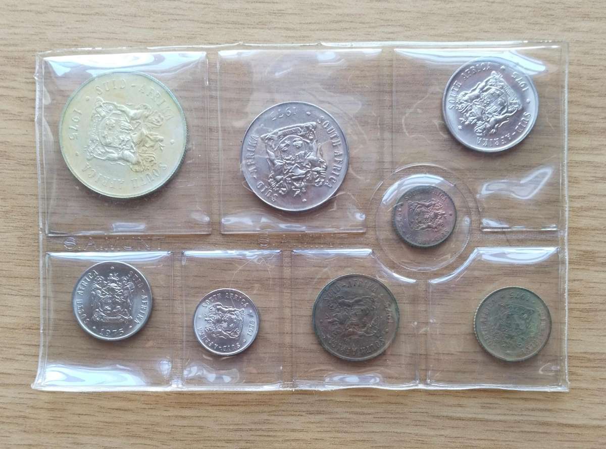 South Africa 1975 Silver One Rand UNC Coin Set.