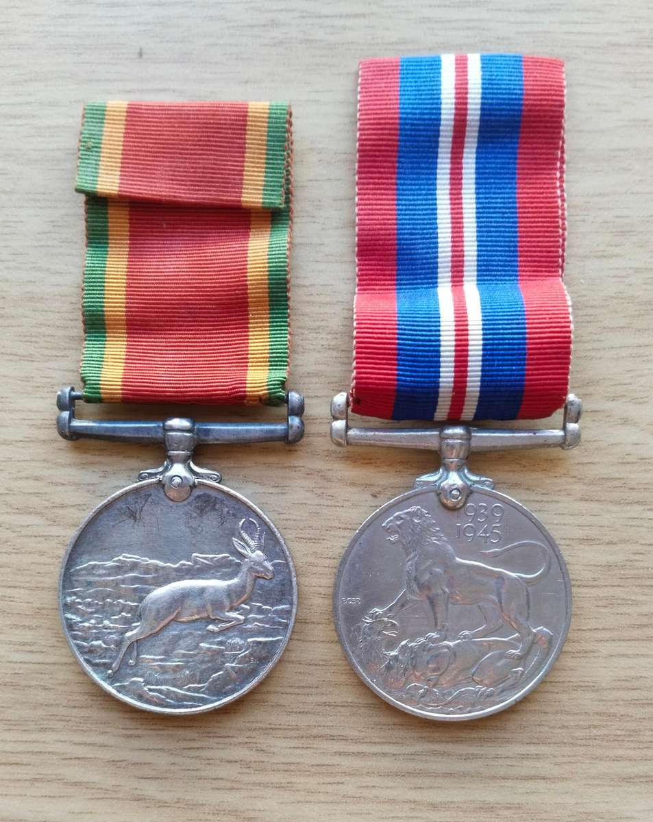WW11 Group Medals Awarded to W66 532 I.E. GIBBON