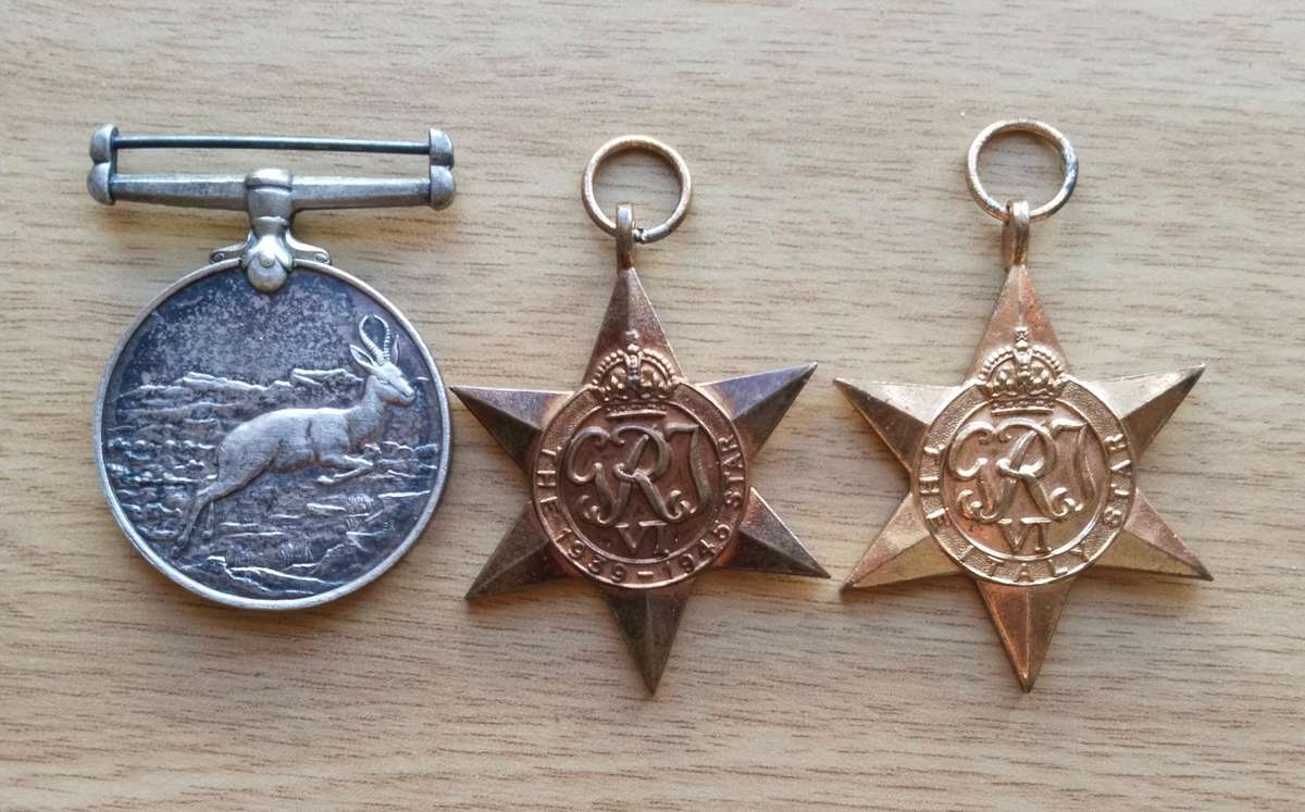 WW11 Group Medals Awarded to 153696 F.J. VAN EDEN