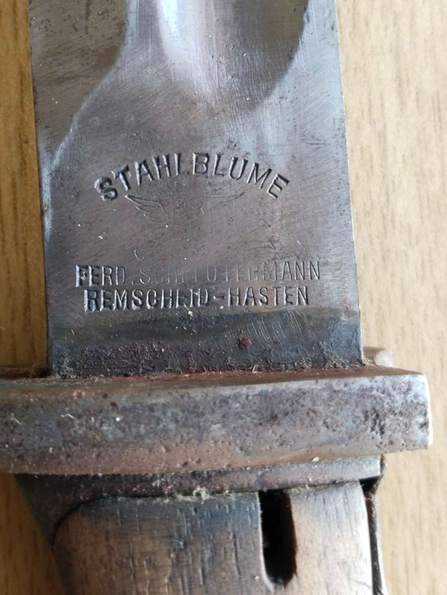 Germany M 1898/05 WW1 Mauser Butcher Blade Bayonet With Scabbard. 500mm long.