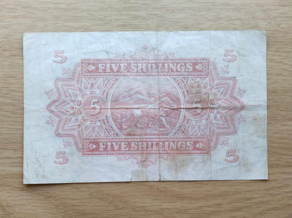 East Africa Currency Board Nairobi 1st February 1956 Five Shillings Bank Note.